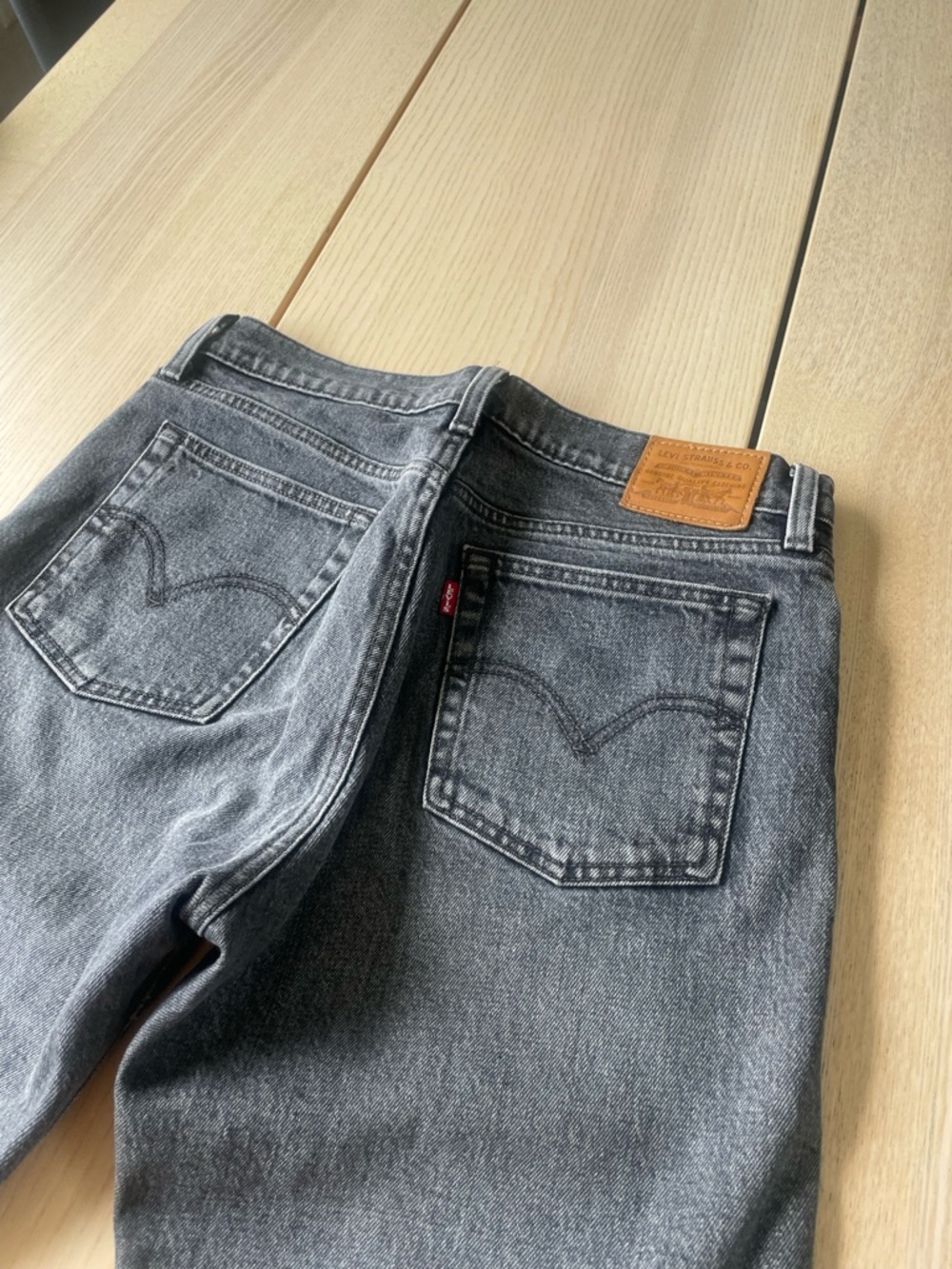Levi’s Wedgie Black Wash Straight Jeans size 28 Levi ladies denim jeans - Picture 8 of 10
